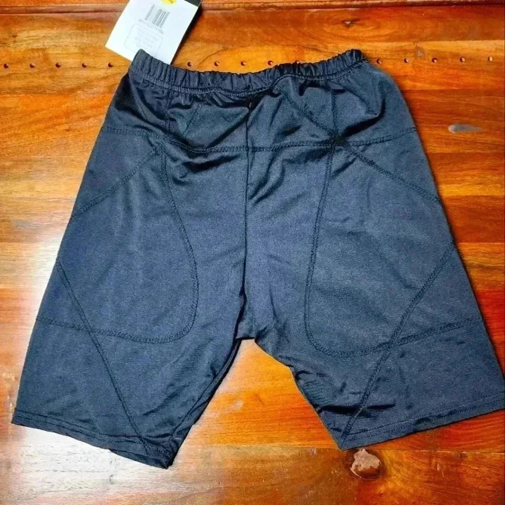 NWT womans Louisville Slugger baseball workout gym compression shorts. Large - Picture 3 of 5